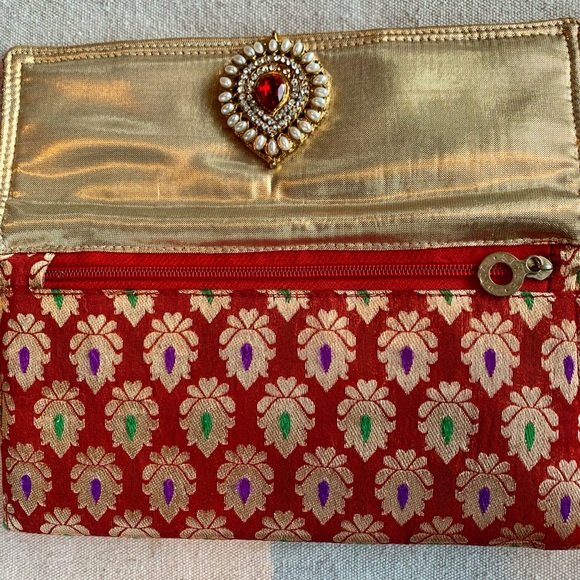 Bejeweled Pouch Makeup Jewelry Bag - Picture 5 of 12
